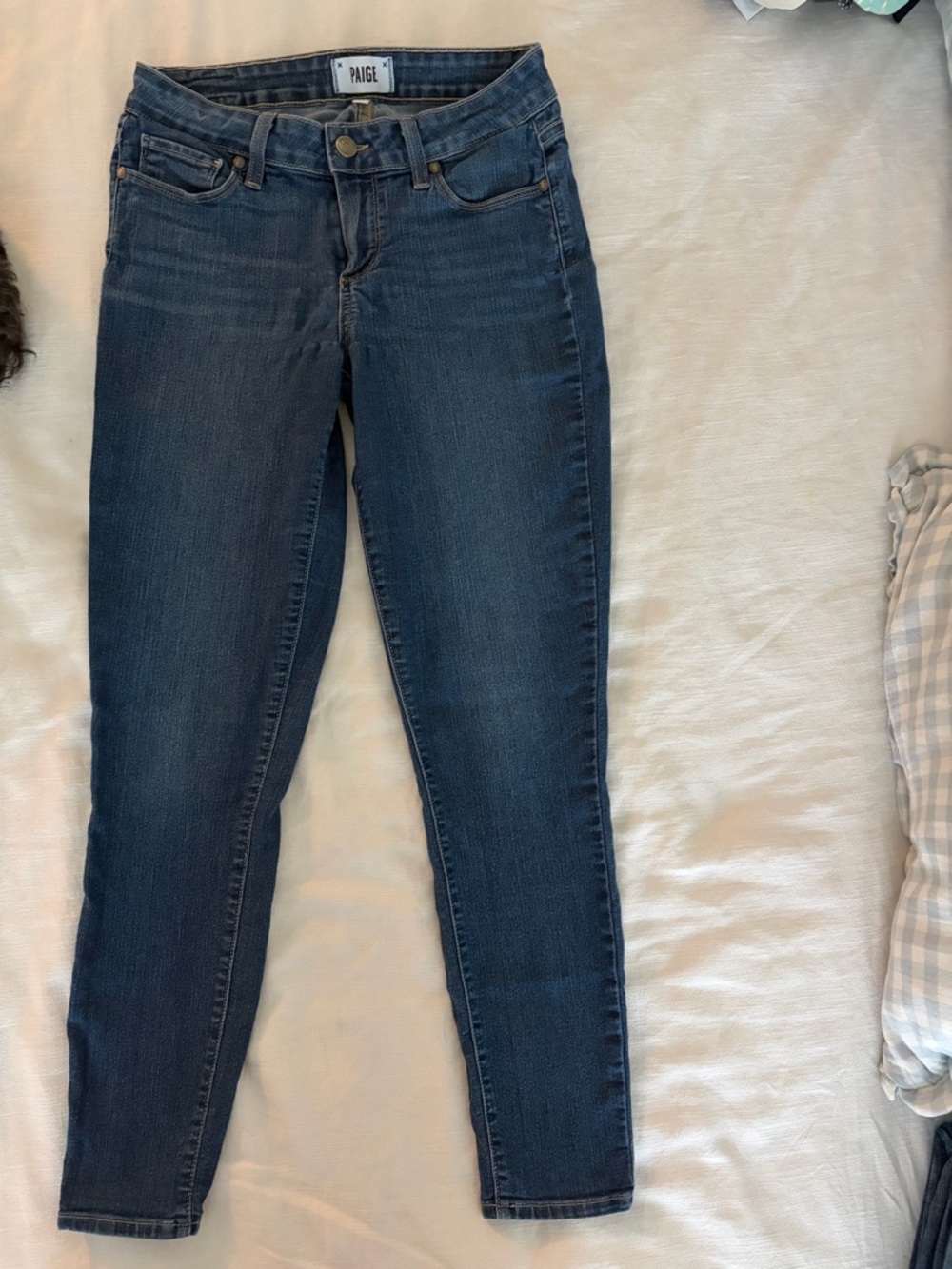 PAIGE Verdugo Ankle Skinny Jean